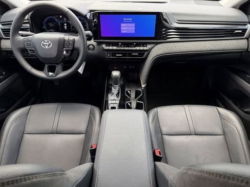 Used 2026 Toyota Camry XLE FWD image 11