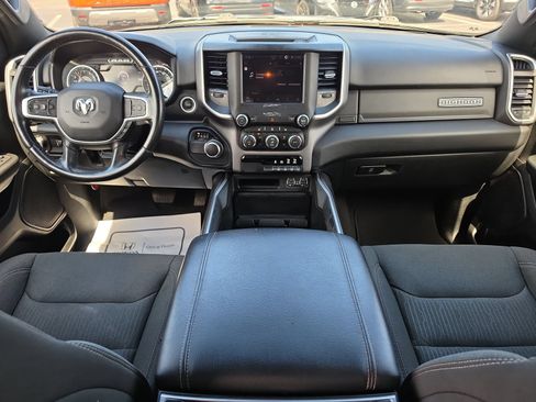 Used 2022 RAM 1500 Big Horn RWD image 9
