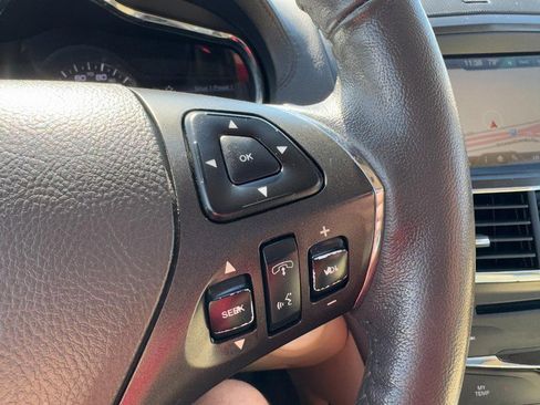 Used 2014 Lincoln MKT AWD w/ Equipment Group 201A image 19