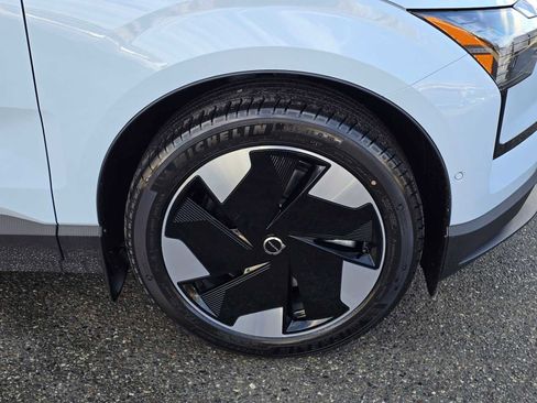 New 2026 Volvo EX30 Plus image 9