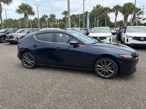 Used 2019 MAZDA MAZDA3 AWD Hatchback image 9