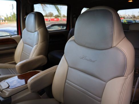 Used 2001 Ford Excursion Limited image 5