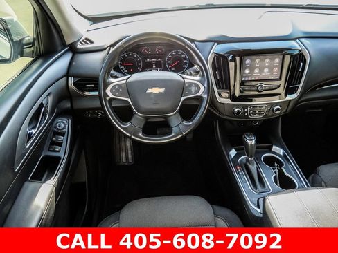 Used 2020 Chevrolet Traverse LT FWD image 24