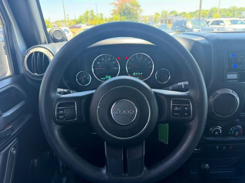 Used 2011 Jeep Wrangler Unlimited Sport AWD/4WD image 18