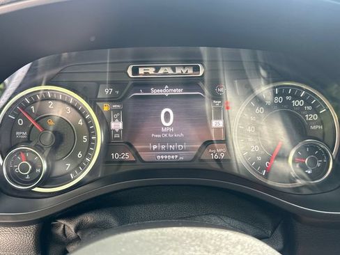 Used 2020 RAM 1500 Big Horn AWD/4WD image 27