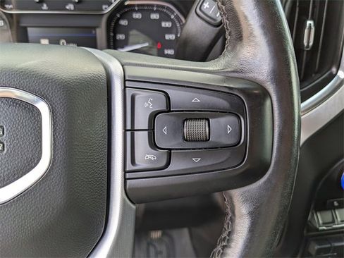 Used 2022 GMC Sierra 3500 SLT w/ SLT Premium Package image 31