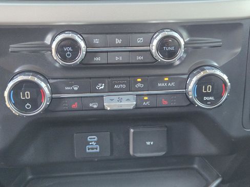 Used 2021 Ford F150 XLT w/ Equipment Group 302A High AWD/4WD image 12