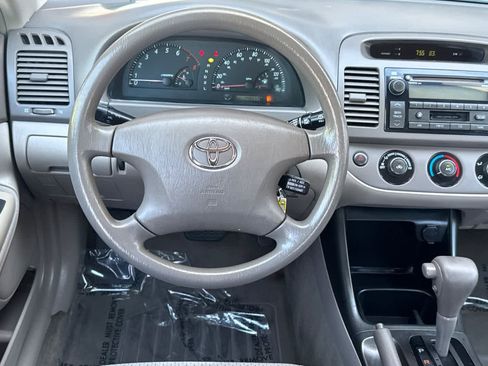 Used 2003 Toyota Camry LE FWD image 14