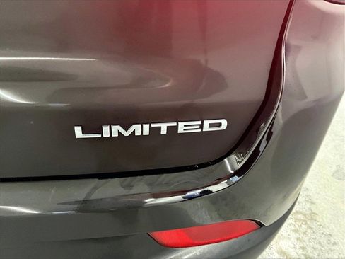 Used 2022 Jeep Compass Limited w/ Elite Group image 28