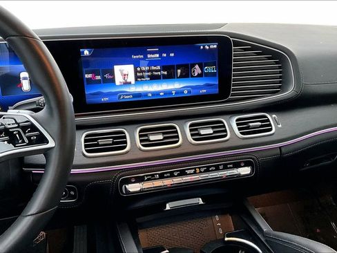 Used 2024 Mercedes-Benz GLE 350 4MATIC image 8