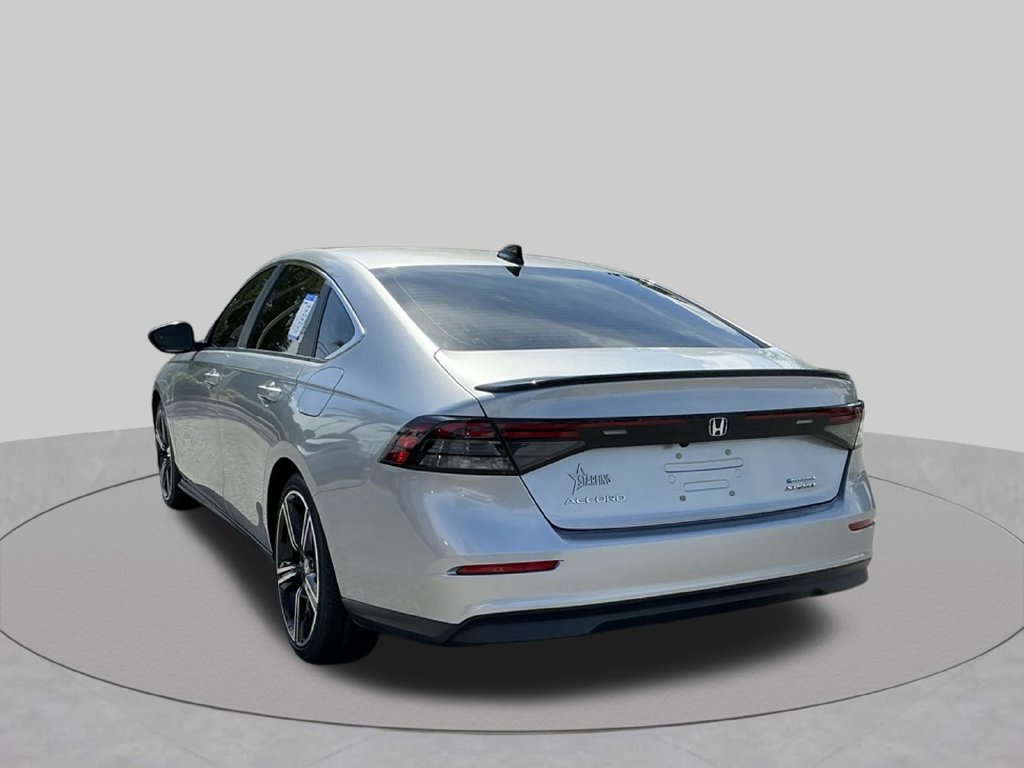 Used 2024 Honda Accord Sport image 7
