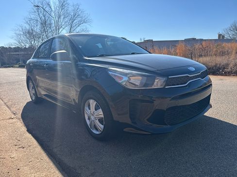 Used 2018 Kia Rio LX image 4