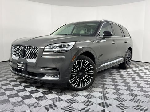 Used 2023 Lincoln Aviator Black Label AWD/4WD image 1