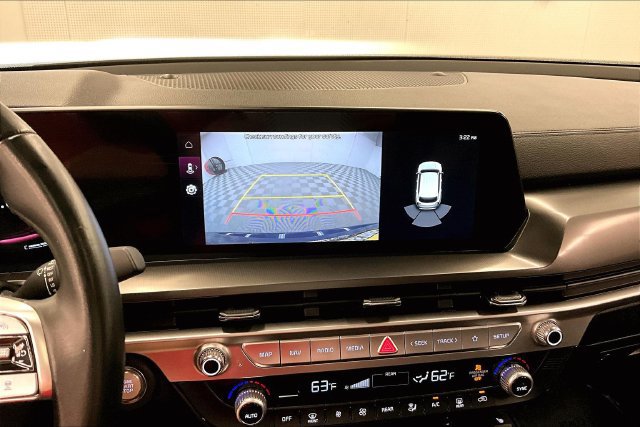 Used 2025 Kia Telluride S FWD image 28