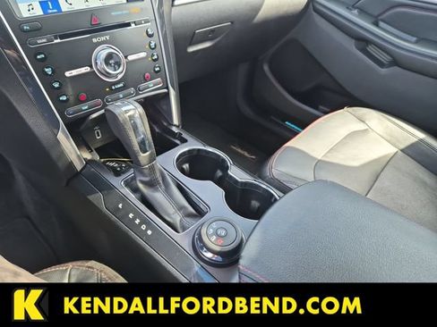 Used 2017 Ford Explorer Sport AWD/4WD image 18