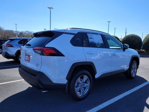 New 2025 Toyota RAV4 XLE image 12