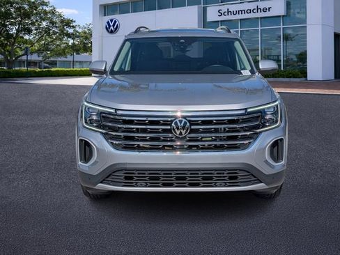 New 2026 Volkswagen Atlas SE FWD image 2