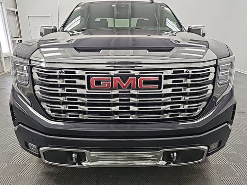 Used 2023 GMC Sierra 1500 Denali image 3