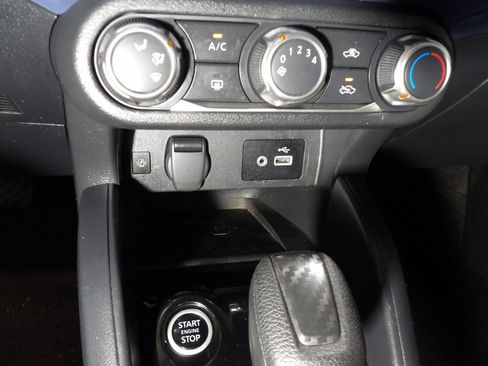 Used 2024 Nissan Versa SV w/ Trunk Package image 14