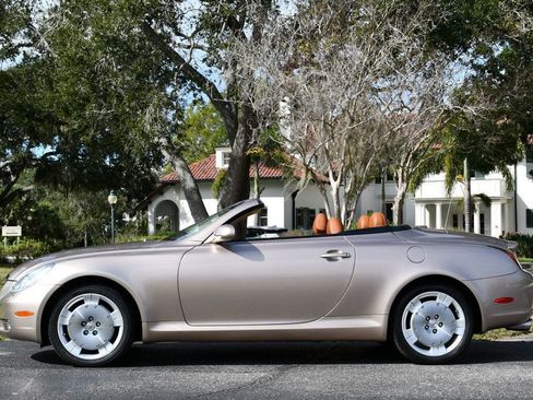 Used 2005 Lexus SC 430 Convertible image 27