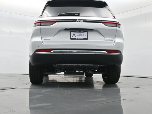 New 2025 Jeep Grand Cherokee Limited image 49