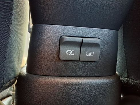 Used 2024 Nissan Versa S w/ S Plus Package image 20