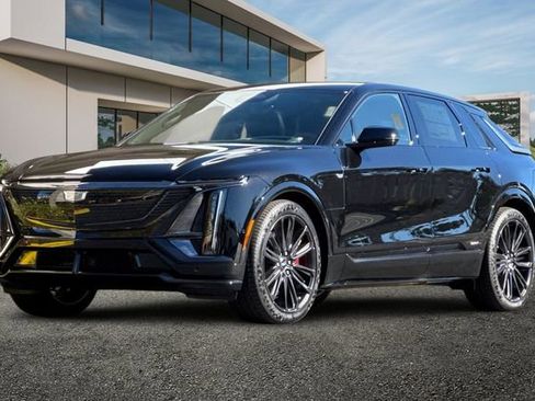 New 2026 Cadillac Lyriq V w/ LPO, Floor Liner Package image 8