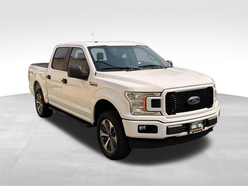 Used 2018 Ford F150 XL w/ Equipment Group 101A Mid AWD/4WD image 3