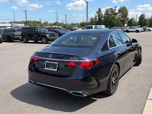 Used 2026 Mercedes-Benz E 350 4MATIC Sedan image 2