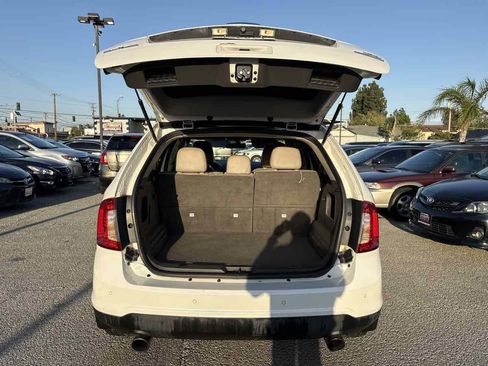 Used 2013 Ford Edge SEL FWD image 24