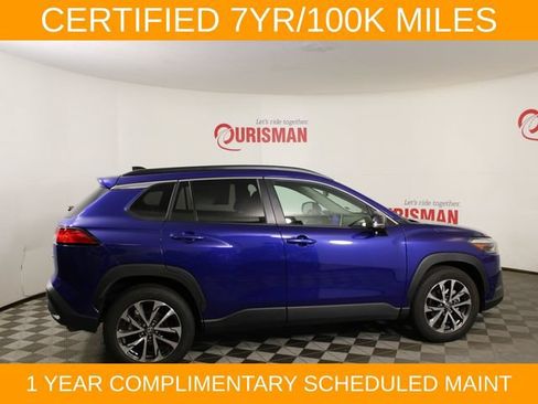 Used 2025 Toyota Corolla Cross XLE AWD/4WD image 10
