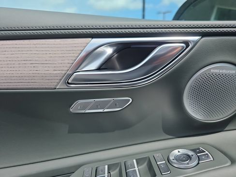New 2026 Genesis GV80 2.5T Prestige AWD/4WD image 18