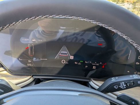 Used 2025 Audi Q5 Prestige AWD/4WD image 11