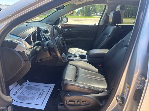 Used 2012 Cadillac SRX Luxury FWD image 12