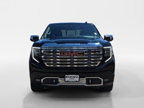 Used 2024 GMC Sierra 1500 Denali AWD/4WD image 10