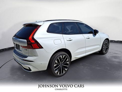 New 2026 Volvo XC60 B5 Ultra w/ Protection Package Premier image 7