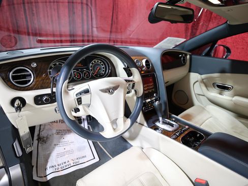 Used 2013 Bentley Continental GT w/ Color Specification Pkg image 11