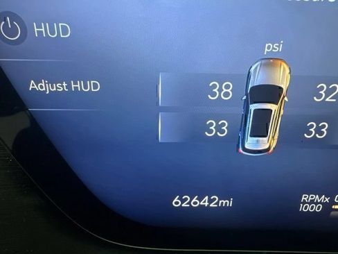 Used 2024 Buick Envision Preferred AWD/4WD image 14