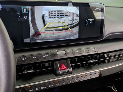 Used 2025 Kia K4 FWD image 16