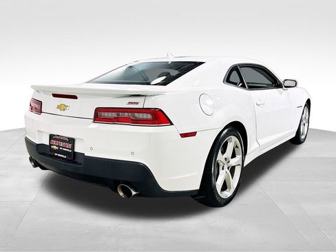 Used 2015 Chevrolet Camaro SS w/ RS Package RWD image 10
