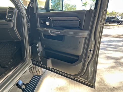 New 2026 RAM 2500 Limited image 29