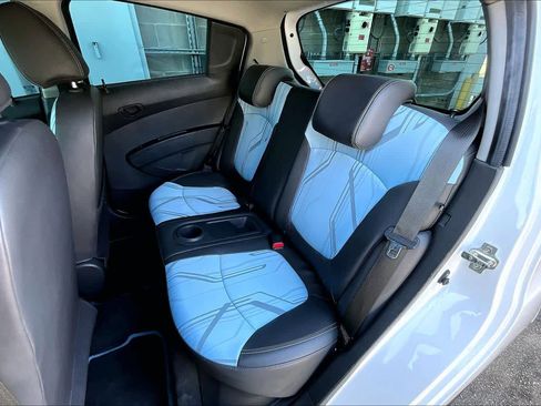 Used 2015 Chevrolet Spark LT image 21