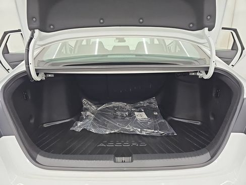 Used 2024 Honda Accord EX image 14