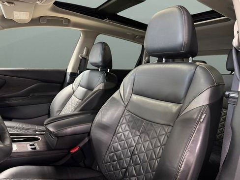 Used 2024 Nissan Murano Platinum image 11