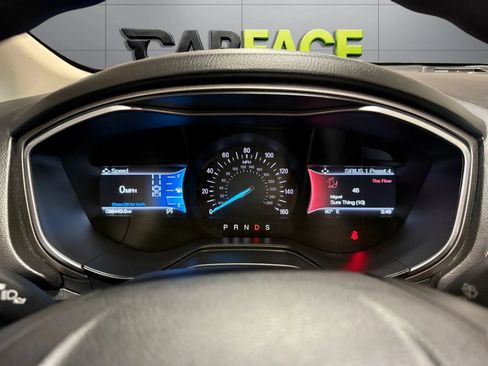 Used 2019 Ford Fusion SE FWD image 29
