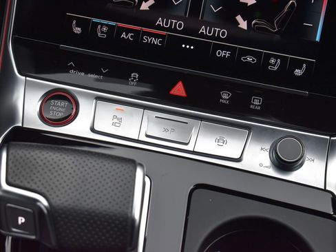 Used 2023 Audi RS 6 image 27