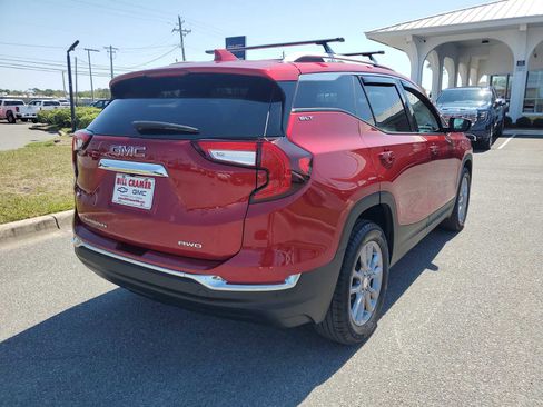 Certified 2024 GMC Terrain SLT w/ Tech Package image 6