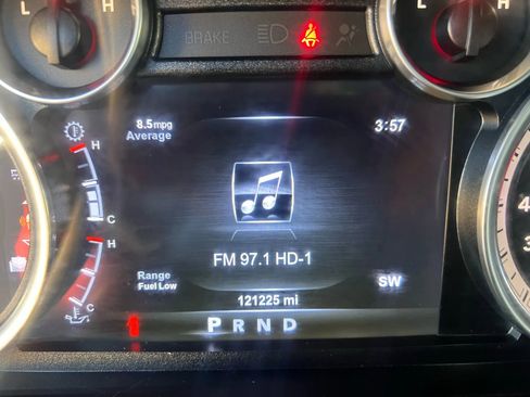 Used 2015 RAM 1500 Laramie w/ Convenience Group image 13