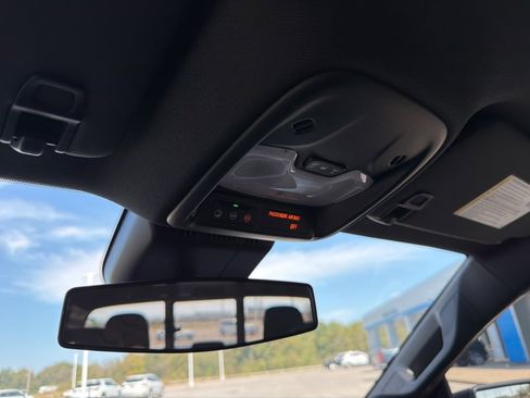 New 2025 Chevrolet Colorado Trail Boss w/ Midnight Edition image 17