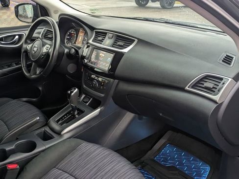 Used 2019 Nissan Sentra SV image 29